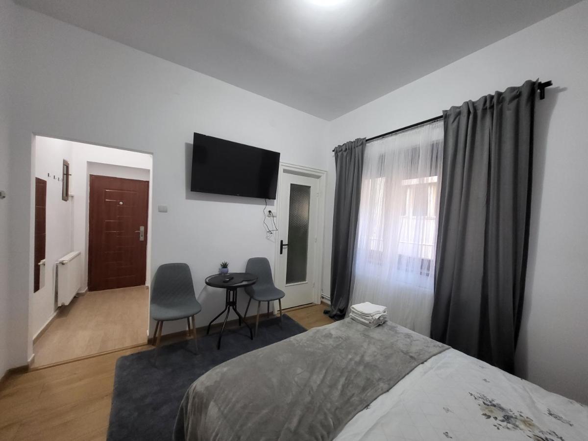 Apartamento Carmen Housing 2 Bucarest Exterior foto