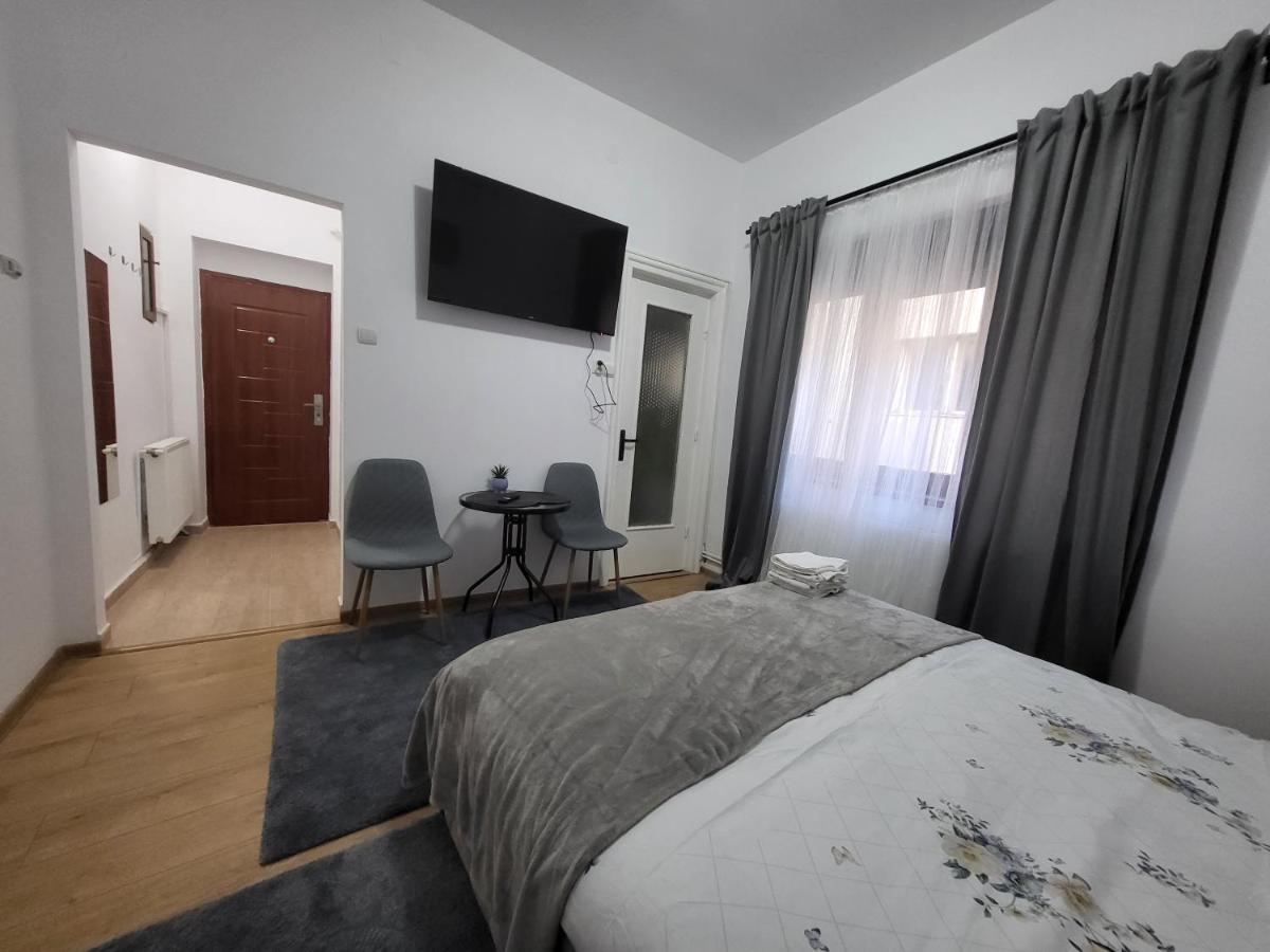 Apartamento Carmen Housing 2 Bucarest Exterior foto